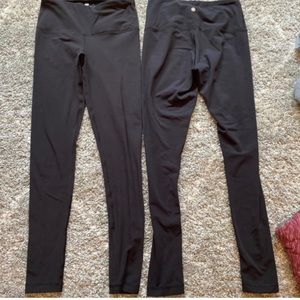 One pair of leggings